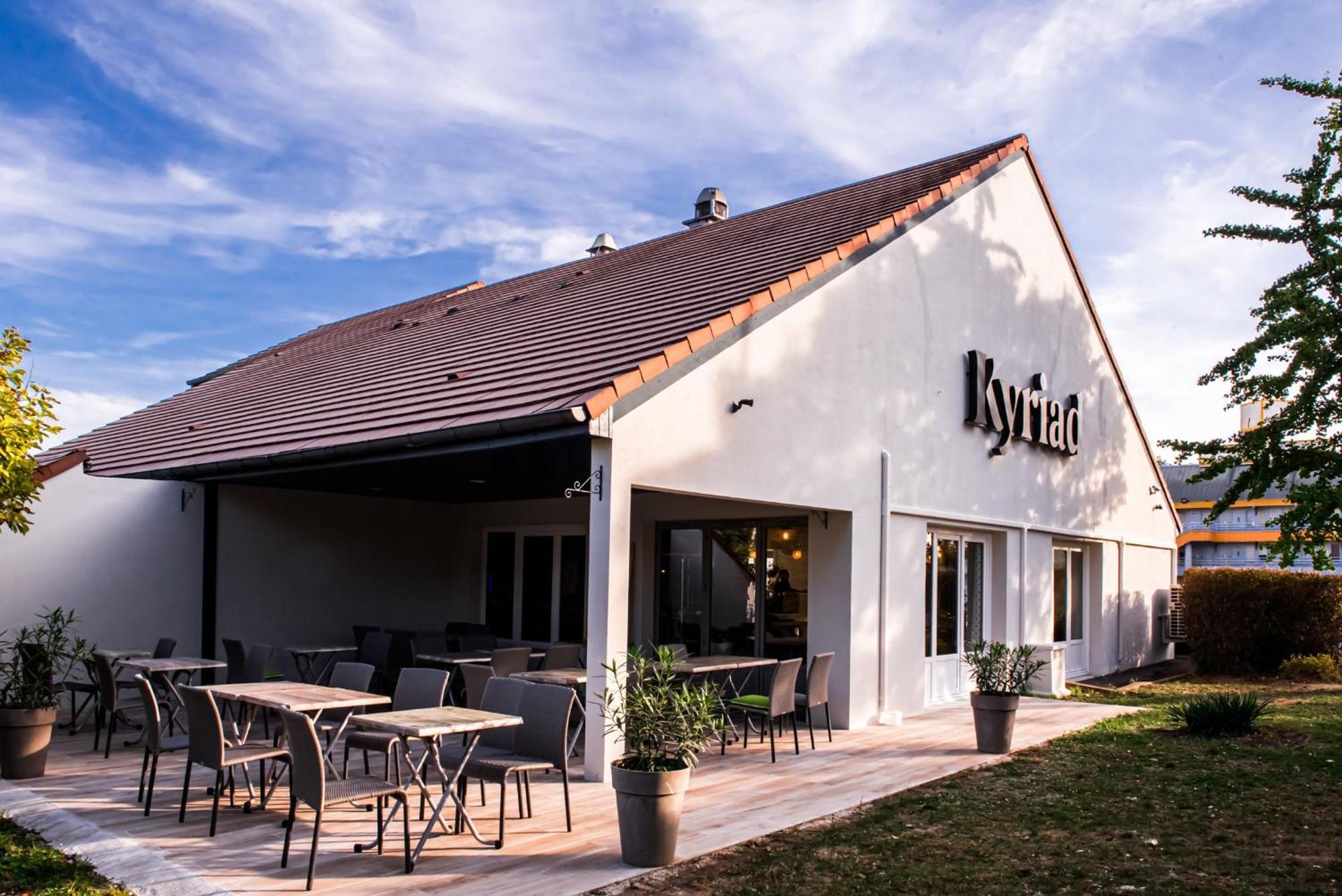 Kyriad Villeneuve Saint Georges - Hotel Renove Exterior photo